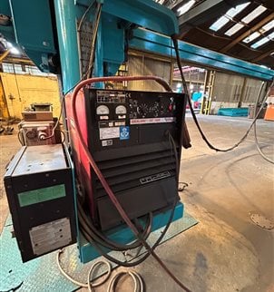 Lincoln Electric DC 1000 Welding Power Source + NA5 